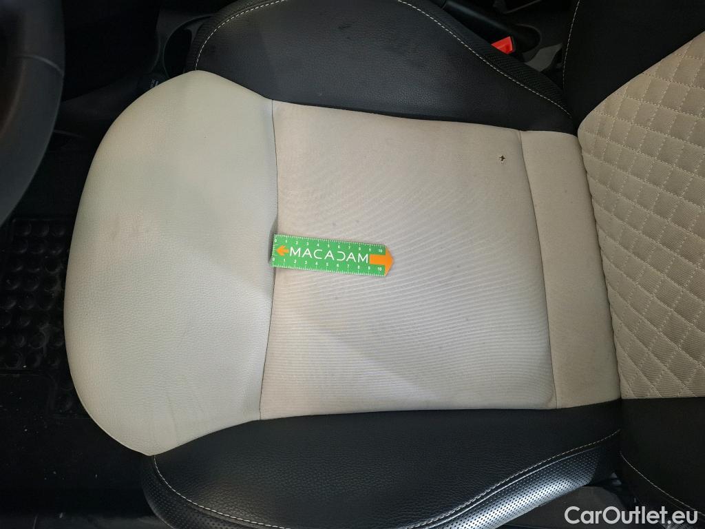  Fiat  500 FIAT  2015 3P Berline Hybrid 10 BSG 70 ch Dolcevita #3