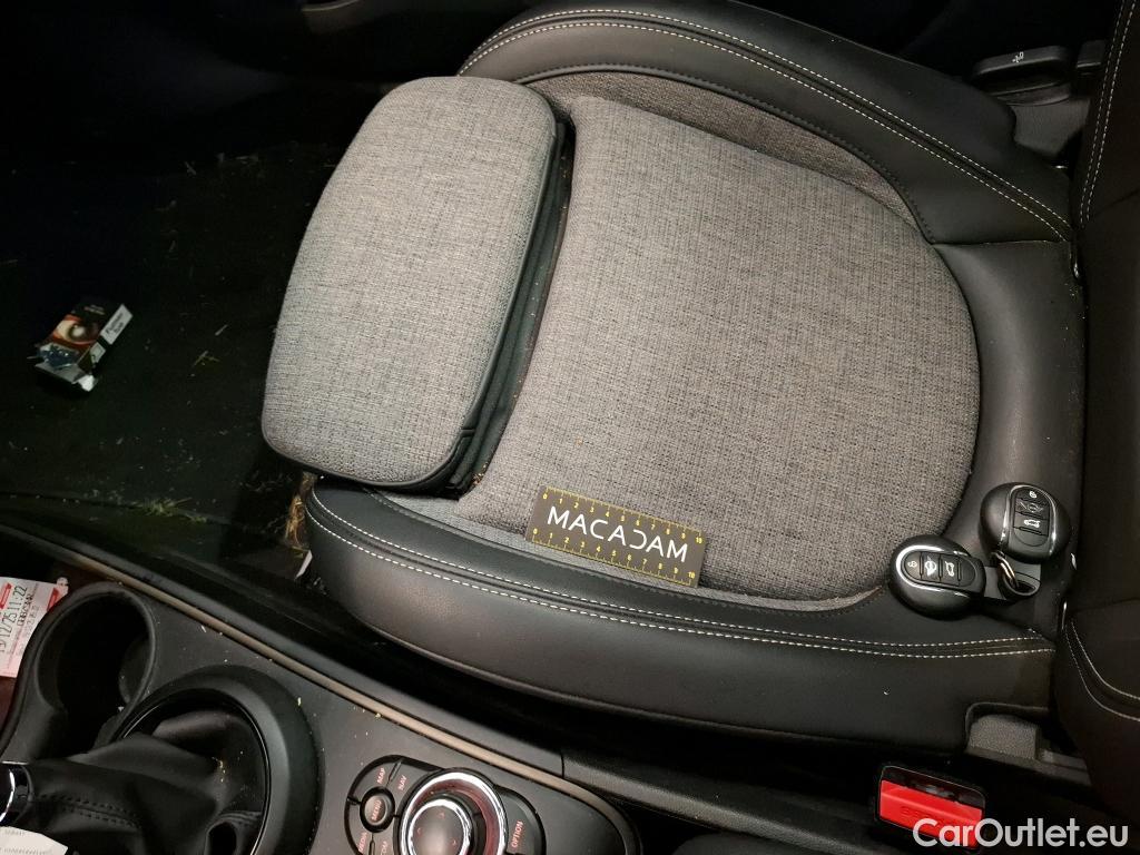  Mini  Countryman MINI  / 2020 / 5P / Crossover Cooper SE ALL4 Northwood 125+95ch BVA6 #17