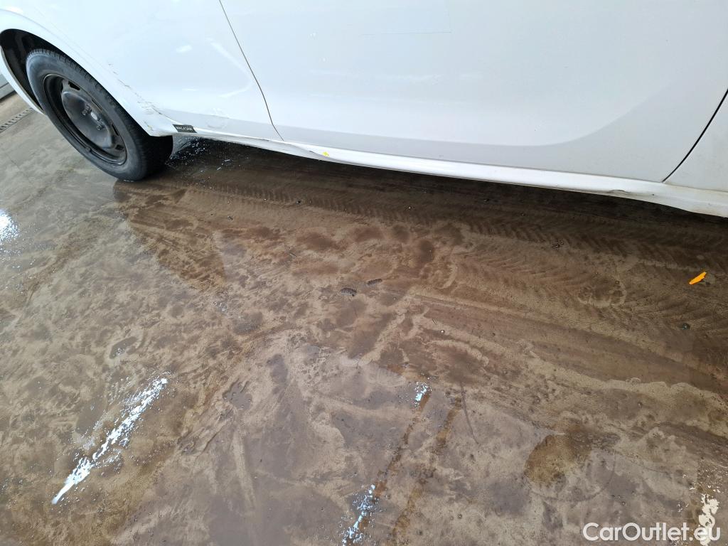  Peugeot  208  Affaire Premium Pack 1.5 HDi 100CV BVM5 E6dT #1