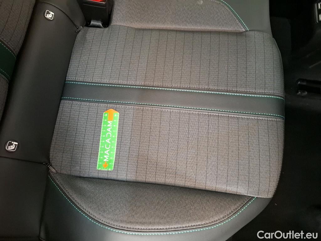  Peugeot  208  Allure 1.2 PureTech 100CV BVM6 E6d #53