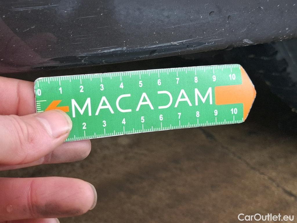  Peugeot  208  Allure 1.2 PureTech 100CV BVM6 E6d #9