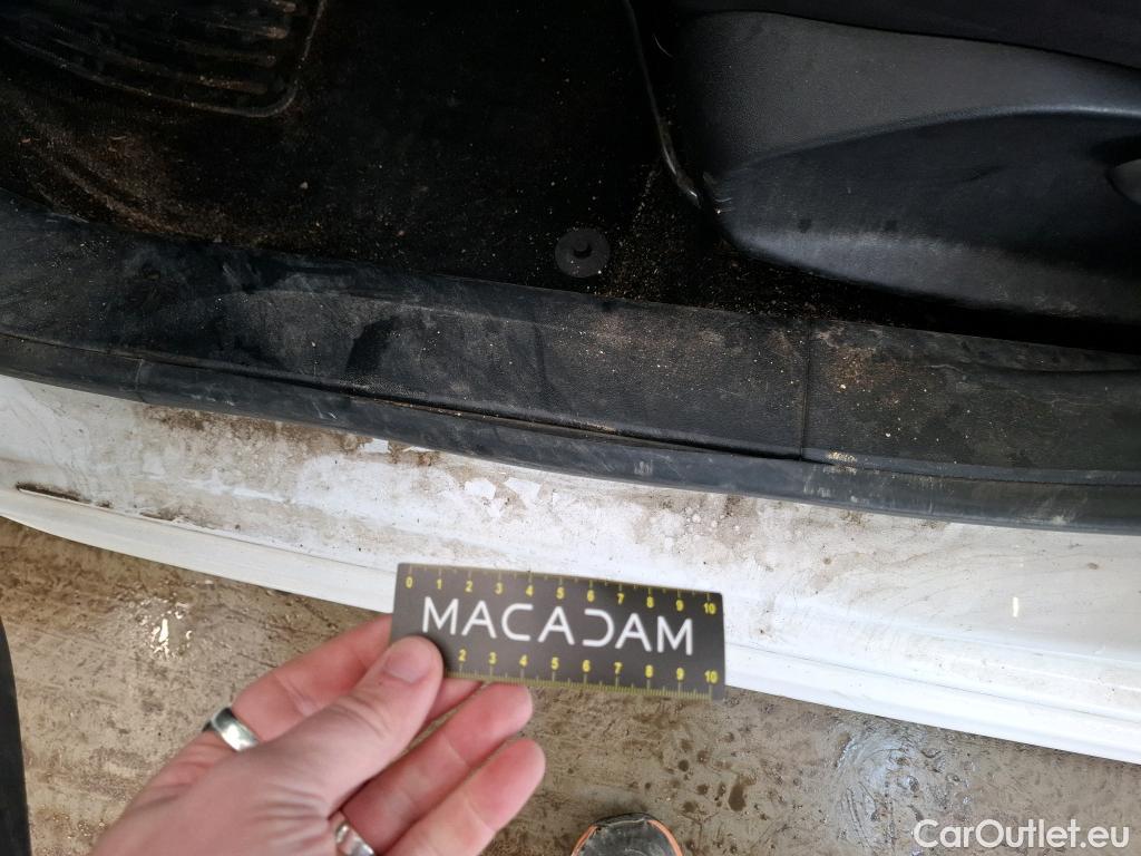  Peugeot  208  Affaire Premium Pack 1.5 HDi 100CV BVM5 E6dT #41