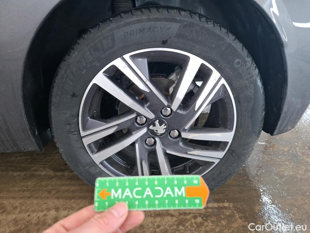  Peugeot  208  Allure 1.2 PureTech 100CV BVM6 E6d #26