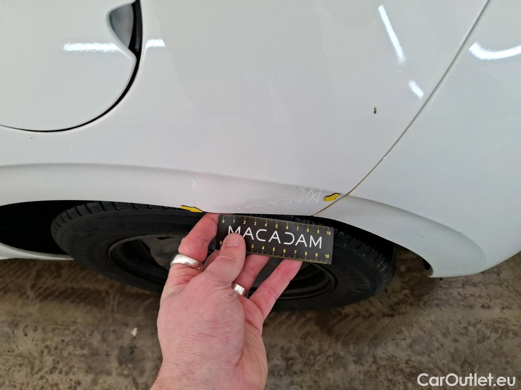  Peugeot  208  Affaire Premium Pack 1.5 HDi 100CV BVM5 E6dT #21