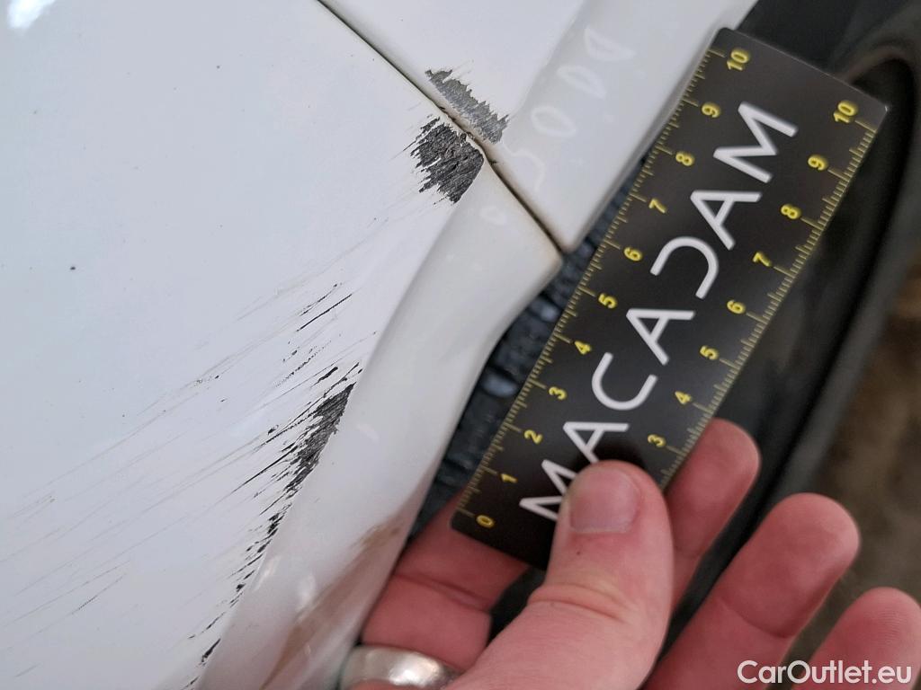  Peugeot  208  Affaire Premium Pack 1.5 HDi 100CV BVM5 E6dT #17