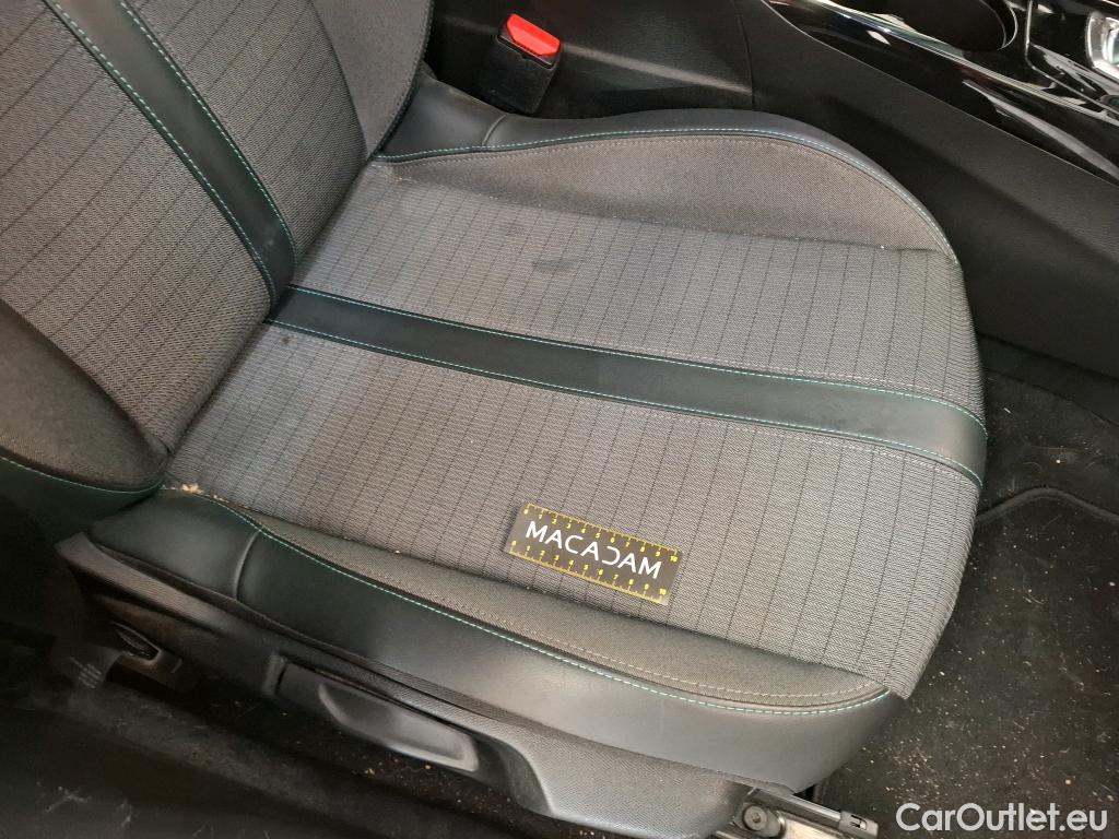  Peugeot  2008  Allure Pack 1.5 HDi 130CV BVA8 E6d #15