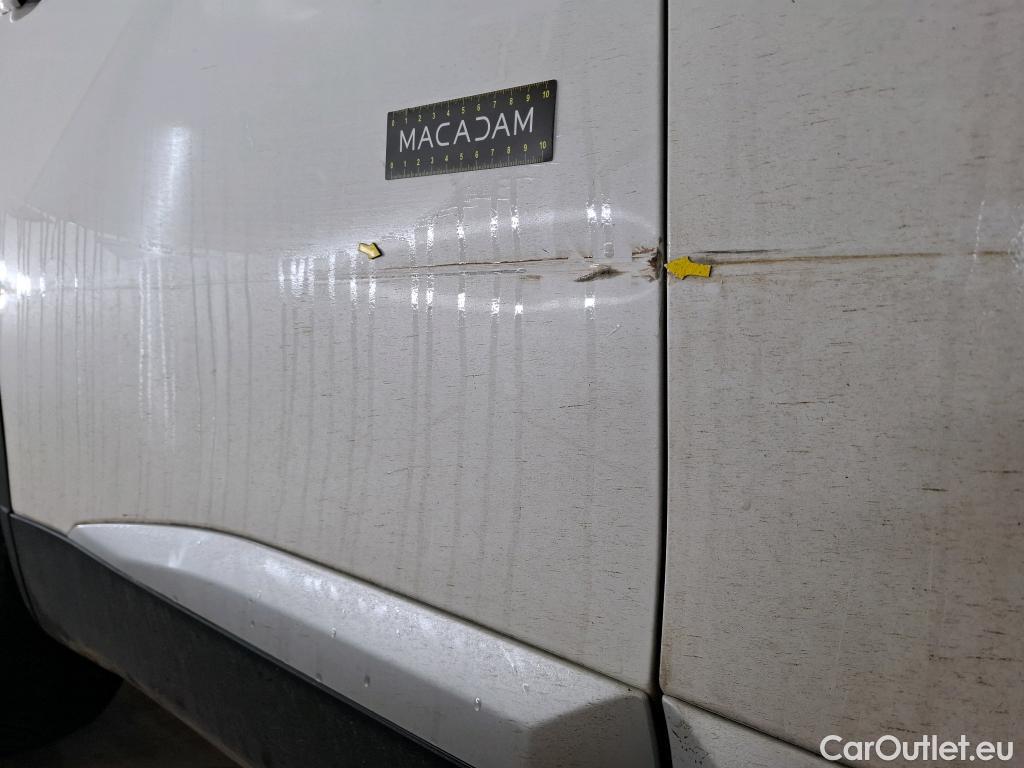  Peugeot  2008  Allure Pack 1.5 HDi 130CV BVA8 E6d #8