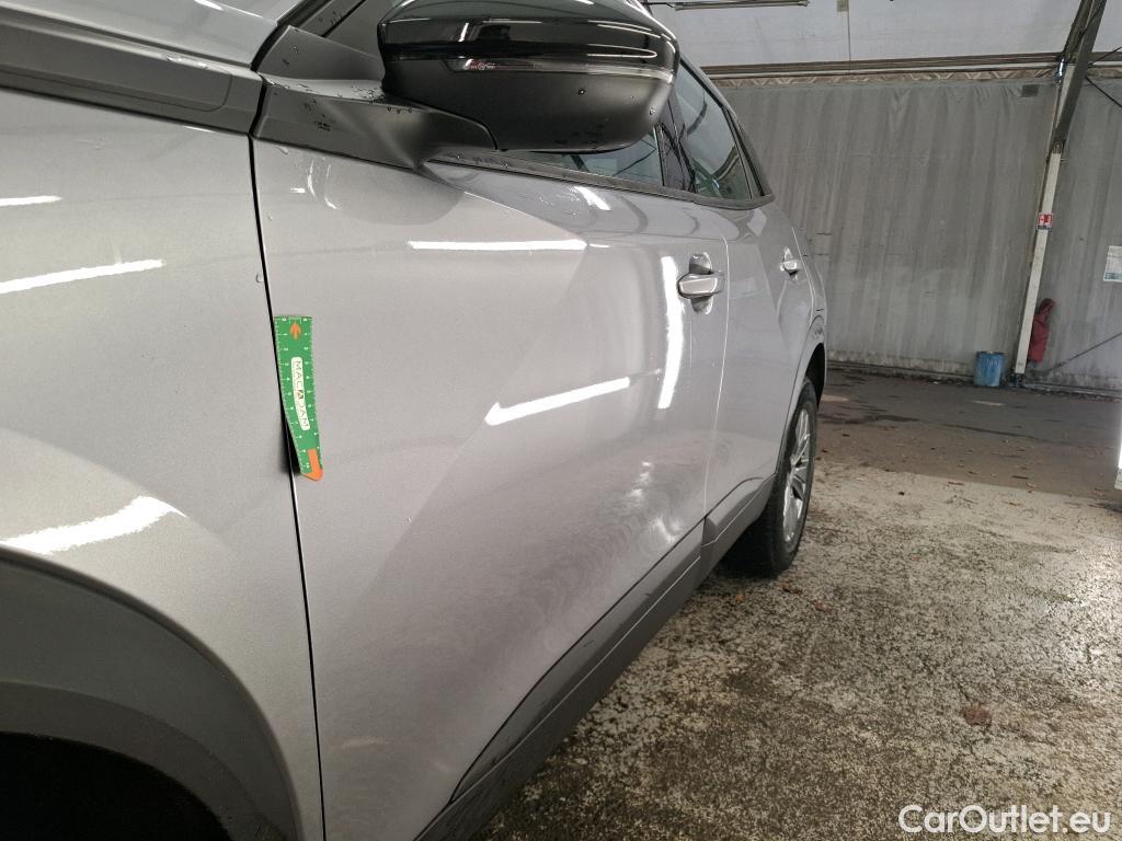  Peugeot  2008  Active Pack 1.2 PureTech 130CV BVA8 E6d #1