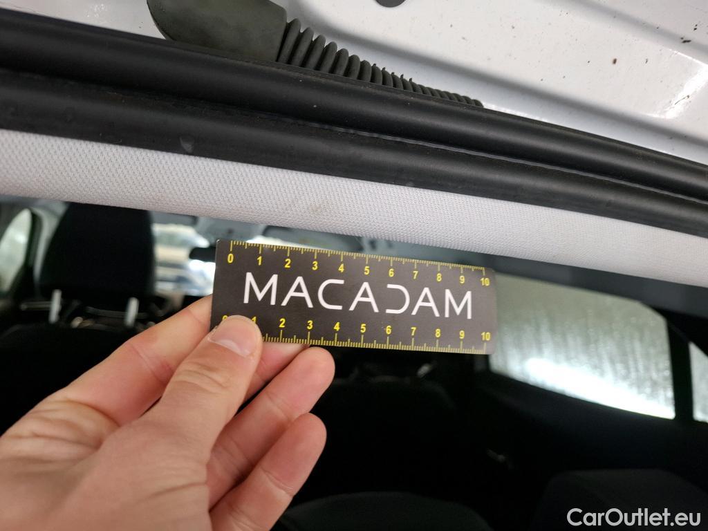  Peugeot  2008  Allure Pack 1.5 HDi 130CV BVA8 E6d #22