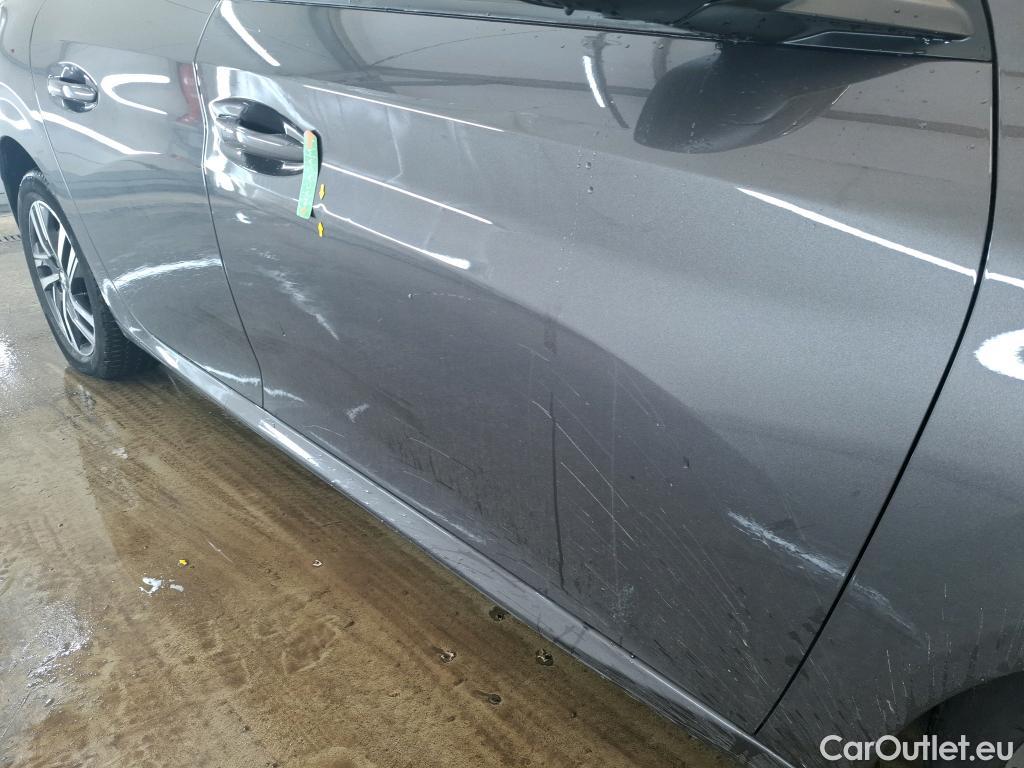  Peugeot  208  Allure 1.2 PureTech 100CV BVM6 E6d #45