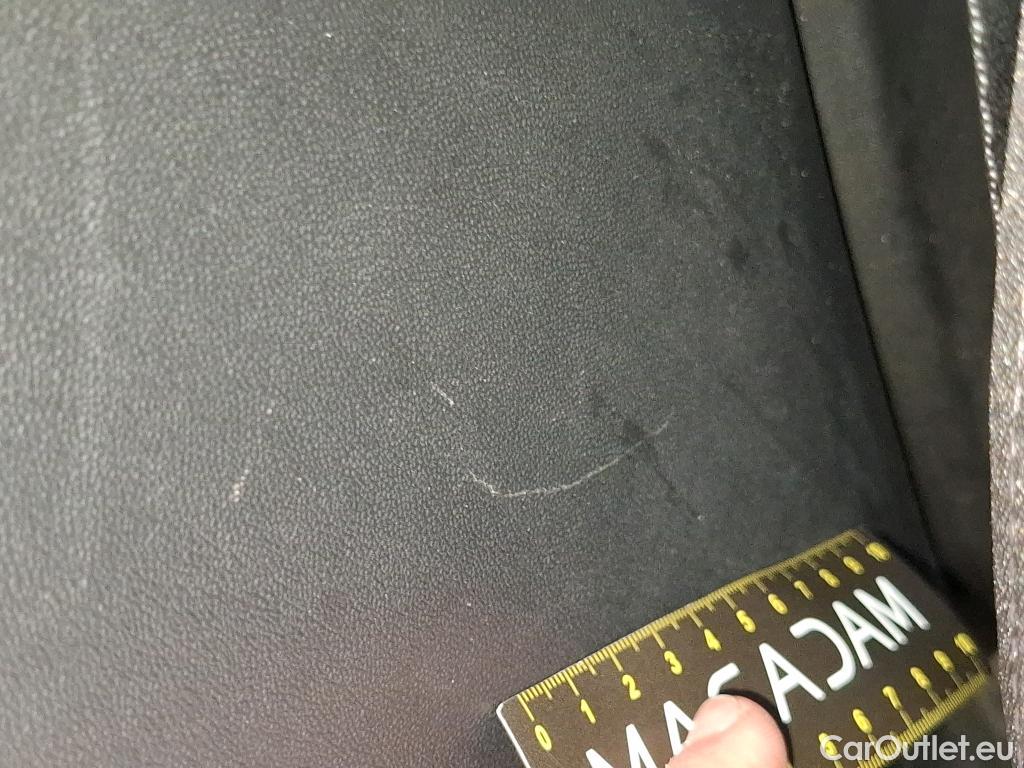  Peugeot  208  Affaire Premium Pack 1.5 HDi 100CV BVM5 E6dT #47