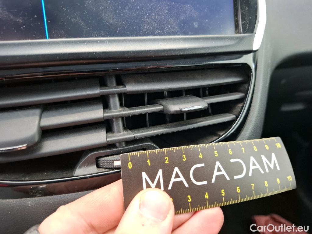  Peugeot  208  Affaire Premium Pack 1.5 HDi 100CV BVM5 E6dT #29