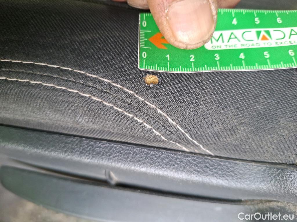  Renault  Trafic  Fourgon L2H1 1300 Confort 1.6 dCi #38