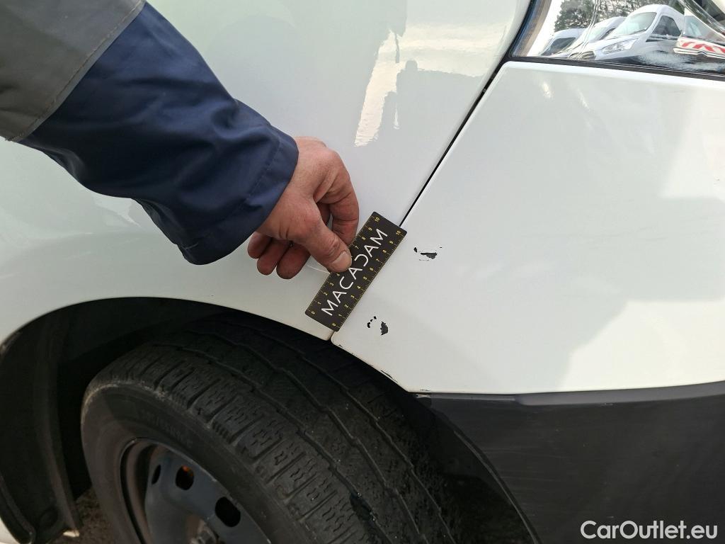  Renault  Trafic  Fourgon L2H1 1300 Confort 1.6 dCi #29