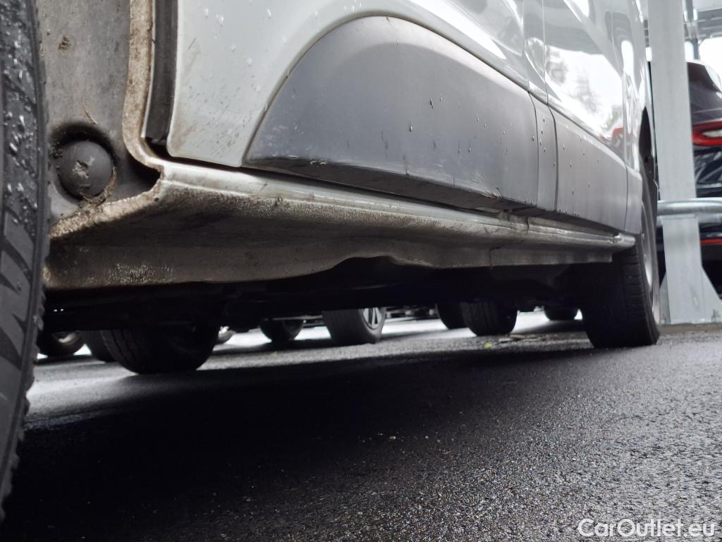  Renault  Trafic  Fourgon L2H1 1300 Confort 1.6 dCi #73