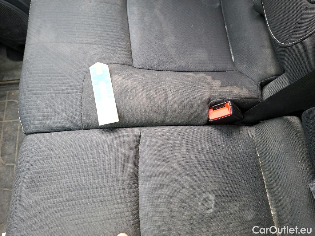  Renault  Trafic  Fourgon L2H1 1300 Confort 1.6 dCi #67