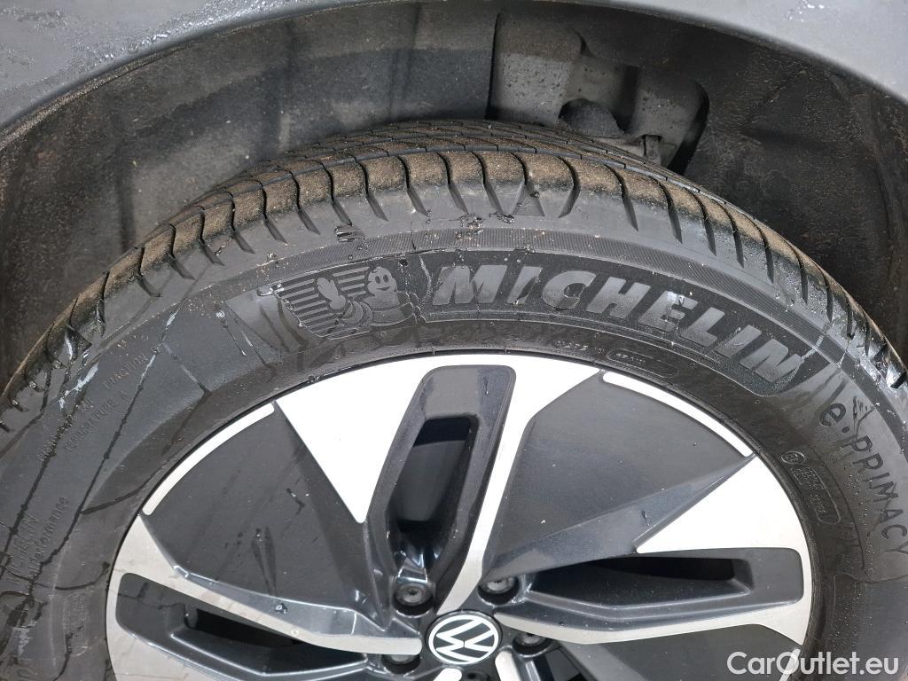  Volkswagen  ID.4  Business Pro Performance 77kWh BVA #6