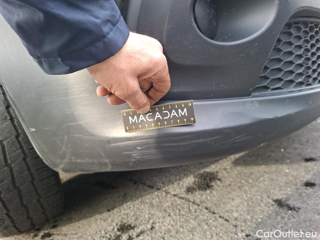  Renault  Trafic  Fourgon L2H1 1300 Confort 1.6 dCi #107