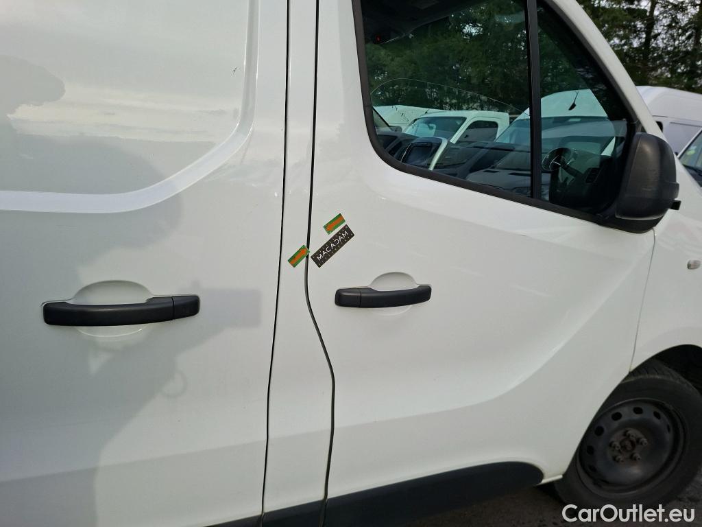  Renault  Trafic  Fourgon L2H1 1300 Confort 1.6 dCi #102