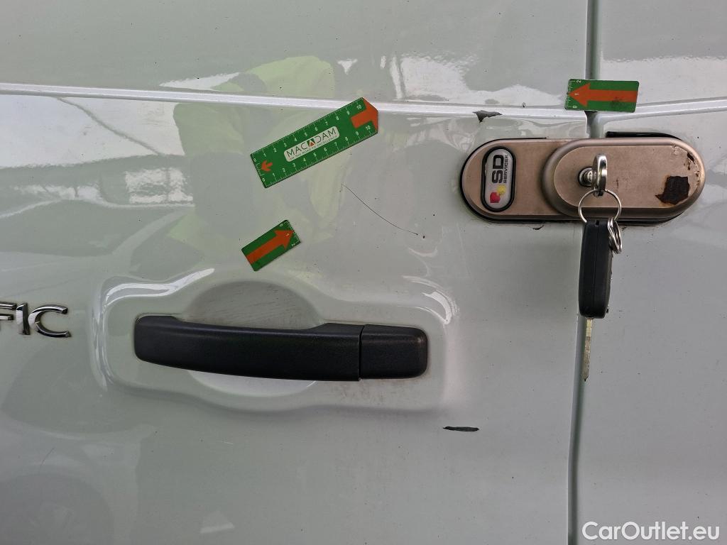  Renault  Trafic  Fourgon L2H1 1300 Confort 1.6 dCi #24