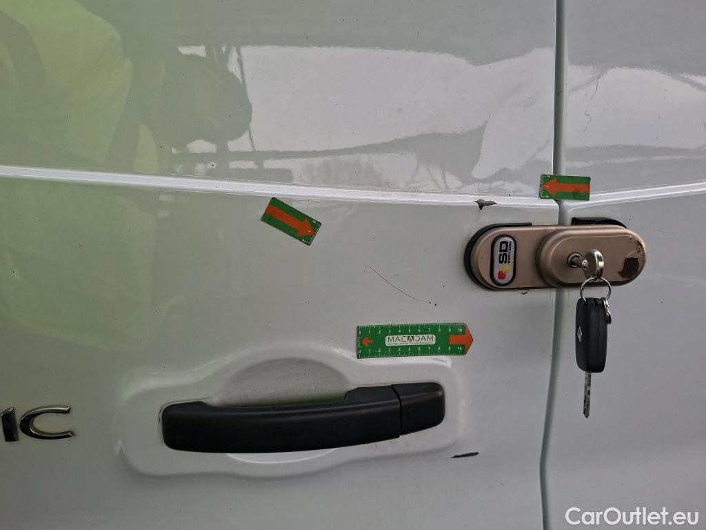  Renault  Trafic  Fourgon L2H1 1300 Confort 1.6 dCi #25