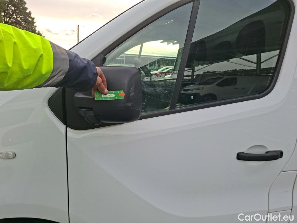  Renault  Trafic  Fourgon L2H1 1300 Confort 1.6 dCi #112