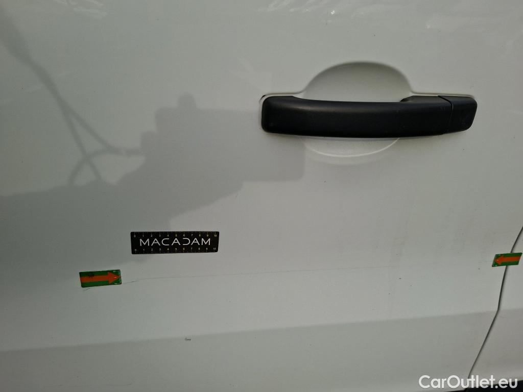  Renault  Trafic  Fourgon L2H1 1300 Confort 1.6 dCi #95