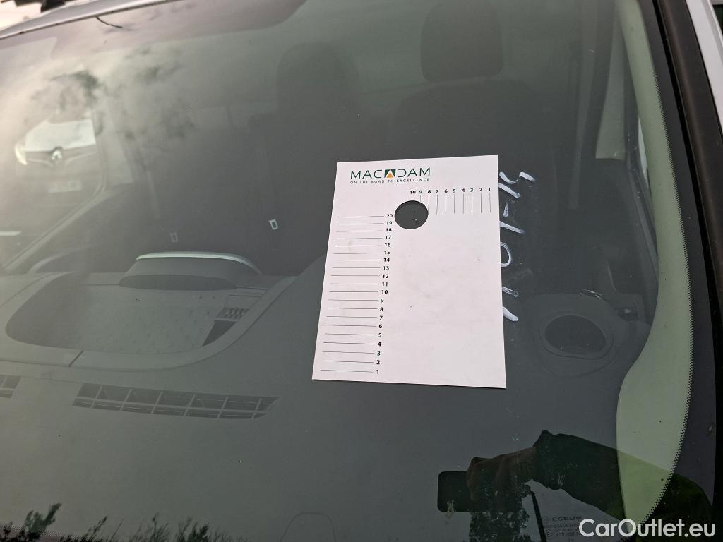  Renault  Trafic  Fourgon L2H1 1300 Confort 1.6 dCi #52