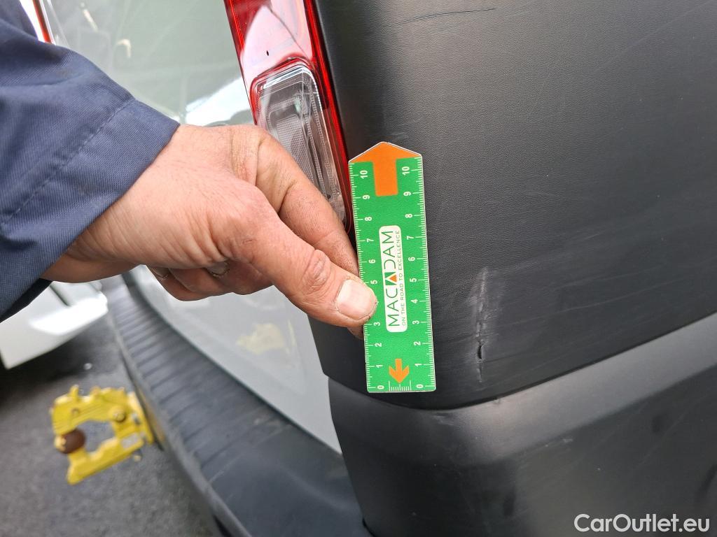  Renault  Trafic  Fourgon L2H1 1300 Confort 1.6 dCi #10