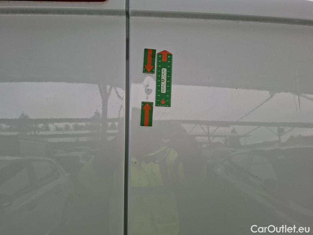  Renault  Trafic  Fourgon L2H1 1300 Confort 1.6 dCi #45