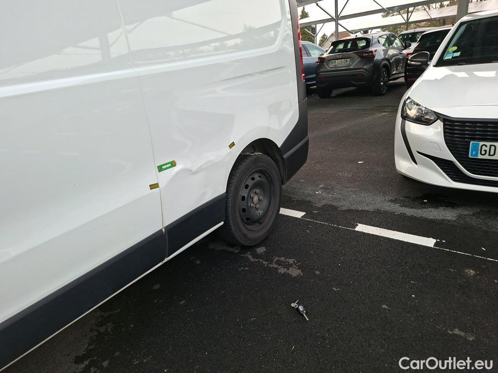  Renault  Trafic  Fourgon L2H1 1300 Confort 1.6 dCi #1