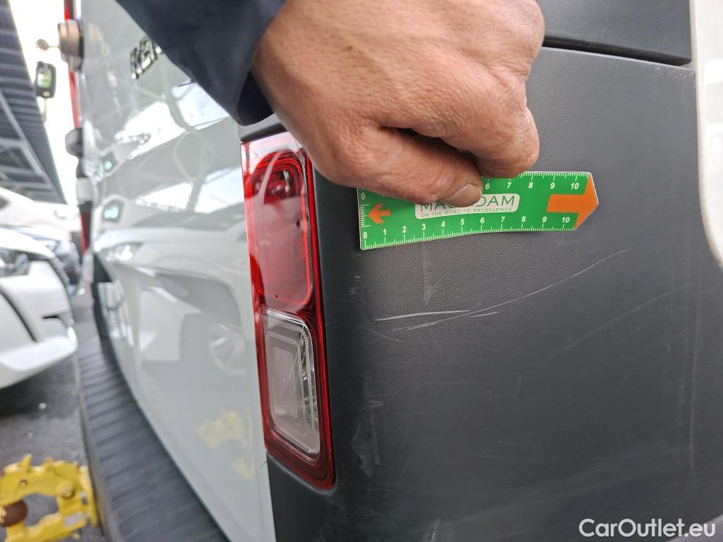  Renault  Trafic  Fourgon L2H1 1300 Confort 1.6 dCi #11