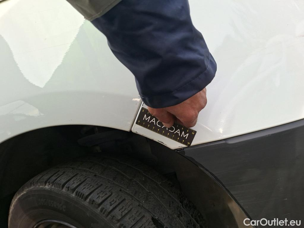  Renault  Trafic  Fourgon L2H1 1300 Confort 1.6 dCi #31