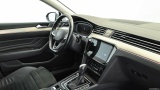 Volkswagen  Passat Variant 2,0 SCR TDI DSG (CB) Elegance Automatic Diesel  6 #32