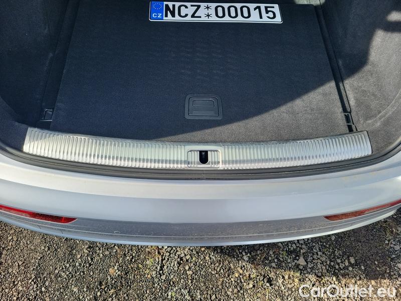  Audi  Q5   (FYG) (2020)  50 TDI S line quat.AT 5d #10