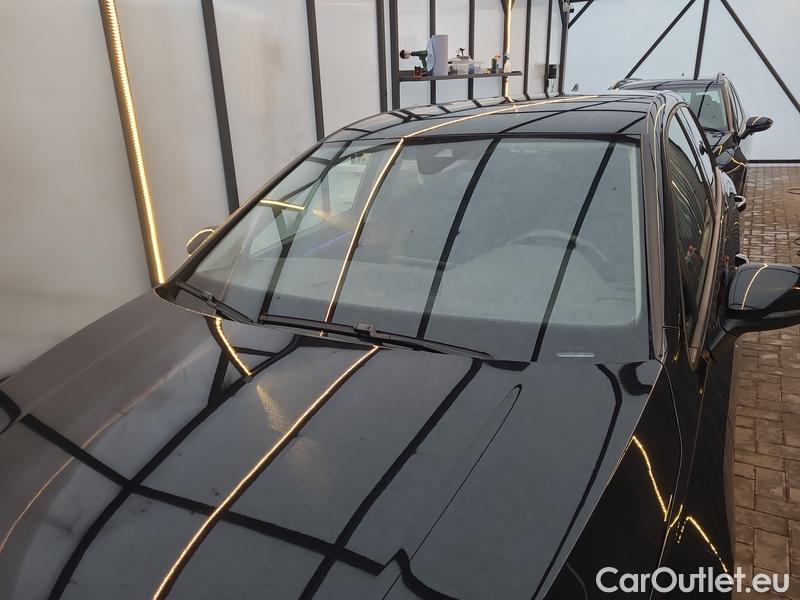  Volkswagen  Golf  VIII (CD1) (2019) 1,5 TSI 96 Life 5d #1