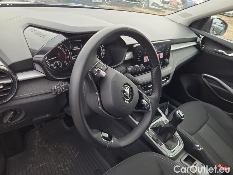  Skoda  Fabia  (PJ3) (2021)  1.0 MPI 70 Style 5d #5