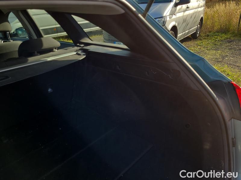  KIA  Cee'd Ceed  (CD) (2018->) Ceed SW 1.5 T-GDI 118 Spin 5d #15