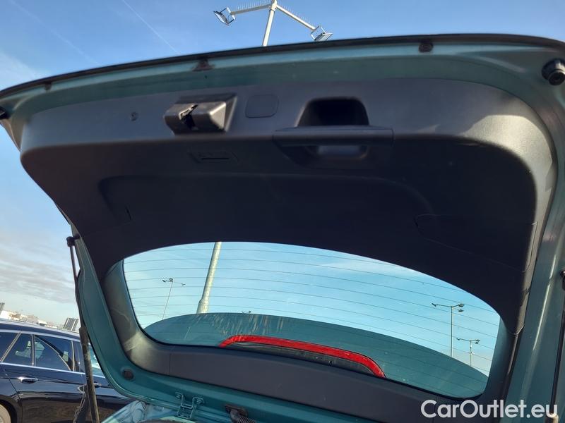  KIA  Cee'd Ceed  (CD) (2018->) Ceed SW 1.5 T-GDI 118 Spin 5d #14