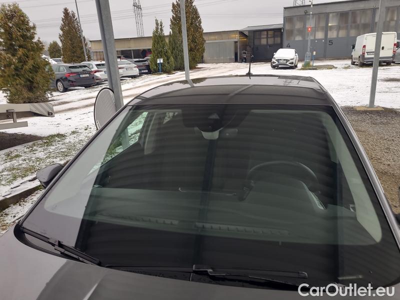  Skoda  Fabia  (PJ3) (2021)  1.0 TSI 70 Style 5d #1