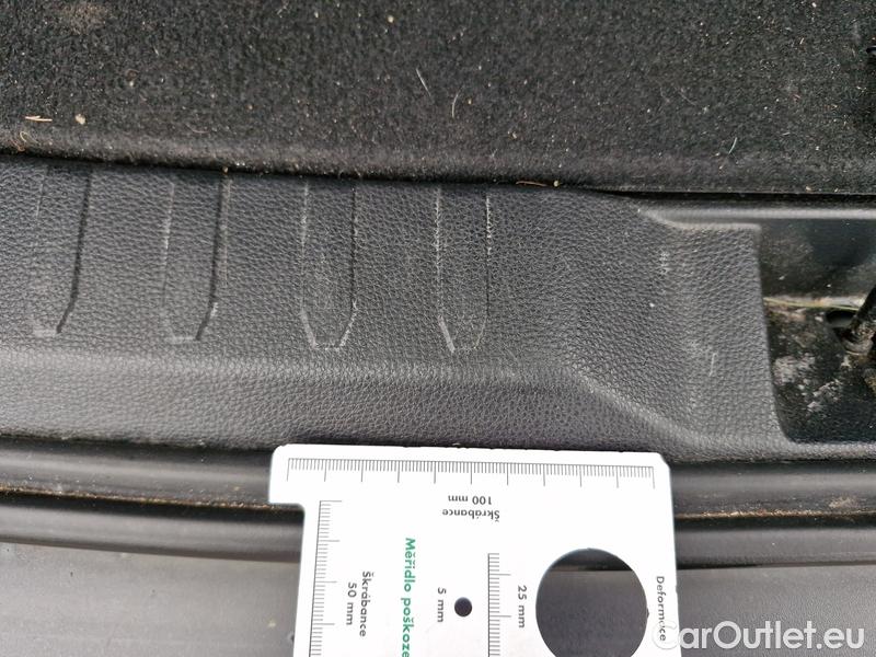  Toyota  RAV4  2019  2.5 Hyb Comfort 4WD AT #13