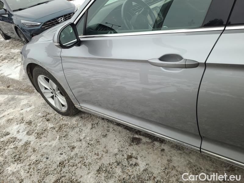  Volkswagen  Passat  7 (2014) Pas.Var.2.0TDI 110 Elegance AT #2