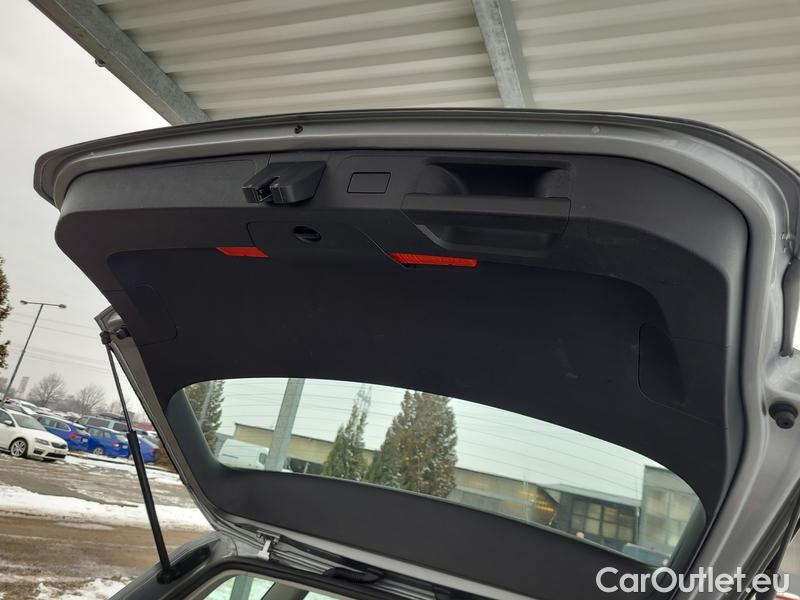  Volkswagen  Passat  7 (2014) Pas.Var.2.0TDI 110 Elegance AT #11