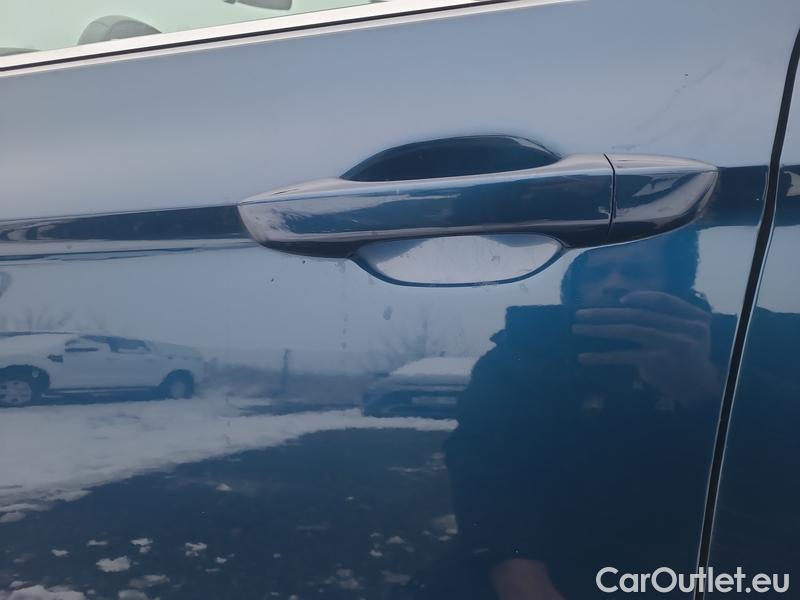  Volkswagen  Passat  Variant (CB5) (2019) Pas.Var.2.0TDI 110 Elegance AT #6