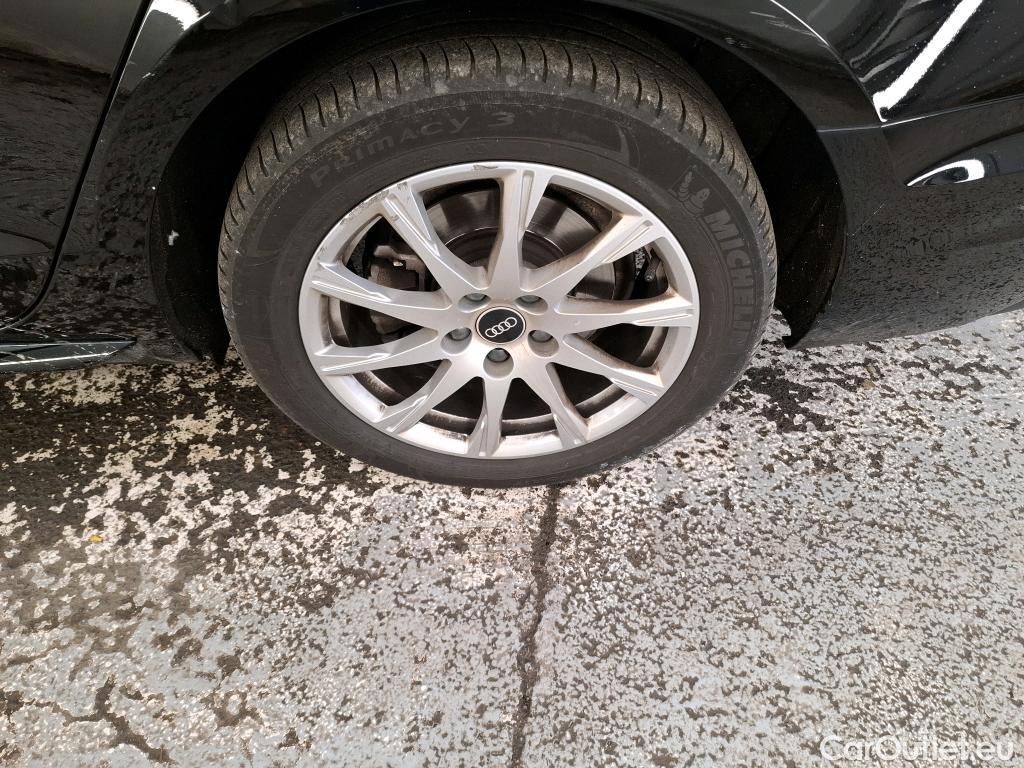  Audi  A4  Avant 35 TDI Business Line 2.0 TDI 165CV BVA7 E6d #18