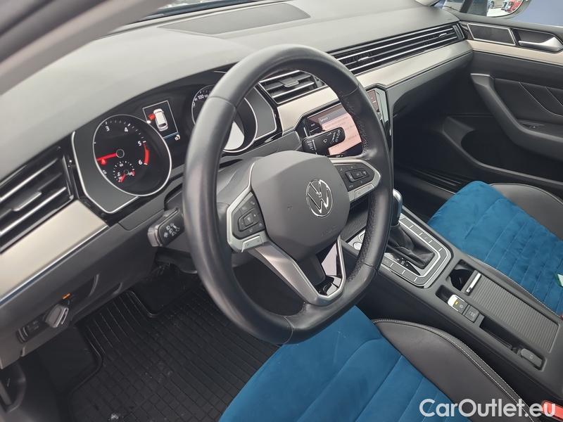  Volkswagen  Passat  Variant (CB5) (2019) Pas.Var.2.0TDI 110 Elegance AT #10