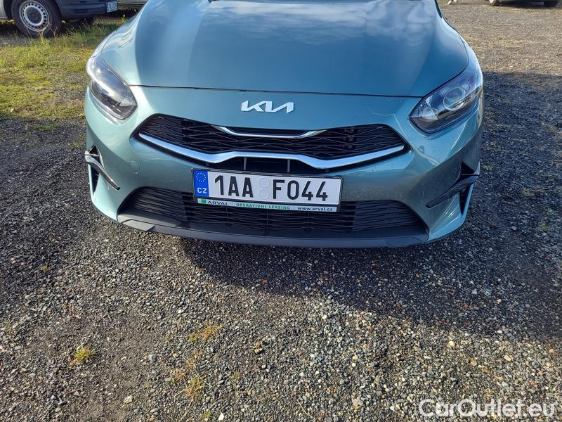  KIA  Cee'd Ceed  (CD) (2018->) Ceed SW 1.5 T-GDI 118 Spin 5d #2