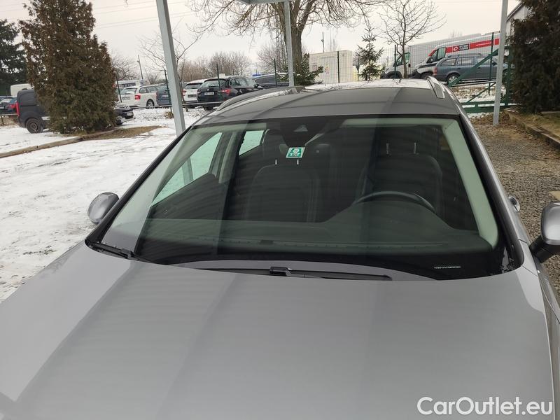  Volkswagen  Passat  7 (2014) Pas.Var.2.0TDI 110 Elegance AT #1