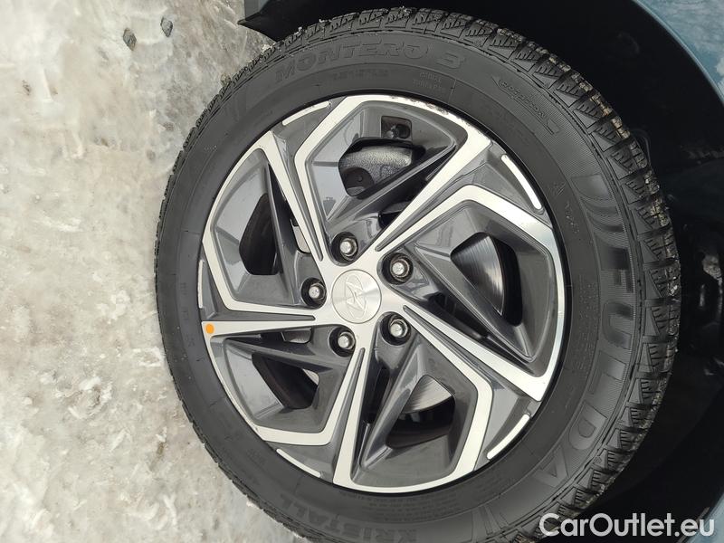  Hyundai  i30  (PD)(01.2017  ->)  kom.1.5TGDI FamilySmart AT #3