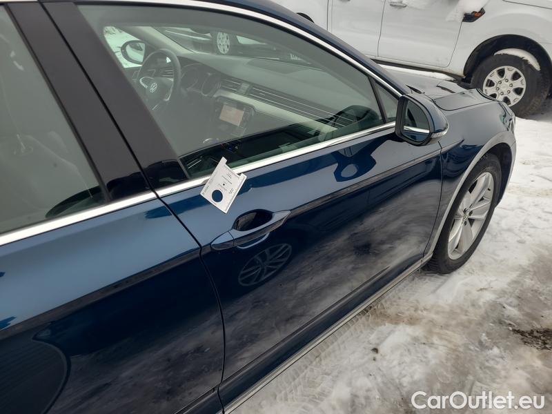  Volkswagen  Passat  Variant (CB5) (2019) Pas.Var.2.0TDI 110 Elegance AT #30